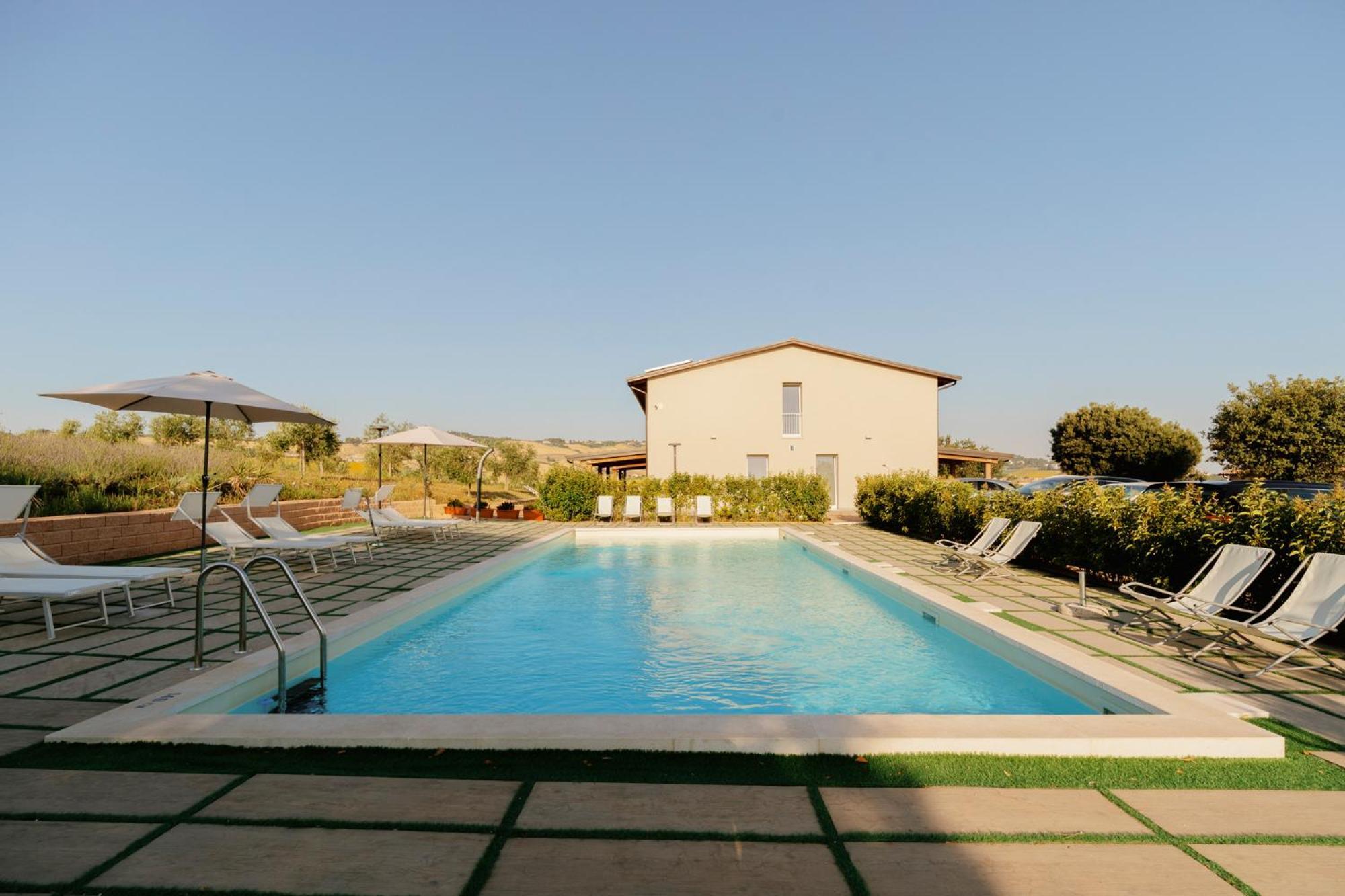 Agriturismo Il Colle Dei Lecci Анкона Экстерьер фото